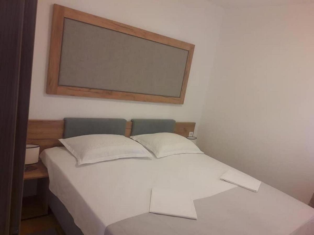 Apartman Kristina Trogir Buitenkant foto